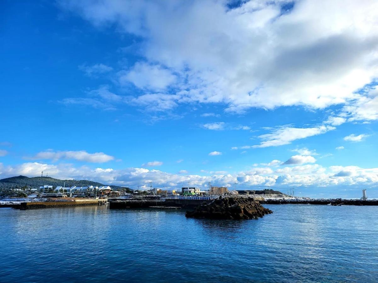 Haevichi Private Pension Seogwipo Dış mekan fotoğraf